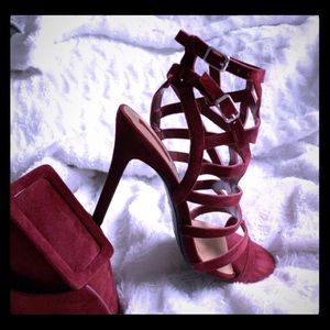 Strappy stilettos with matching belt